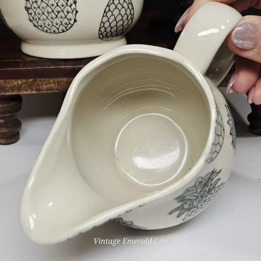 Vtg Signature Housewares Black Pineapples & White Lidded Sugar Bowl Dish Set / 2